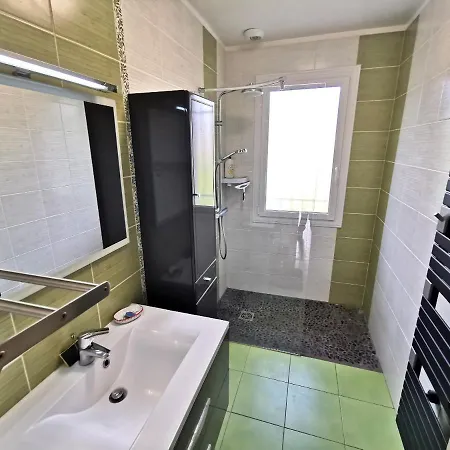 La Maison Du Verger Сasa de vacaciones *